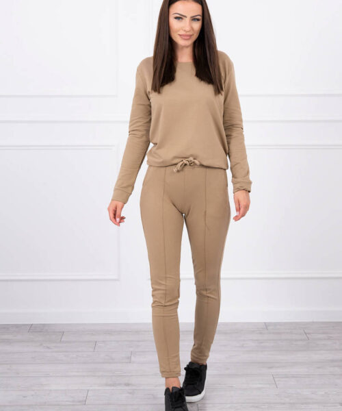 komplekt naistele kollane