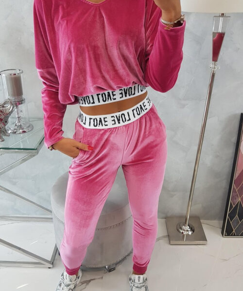 komplekt naistele punane